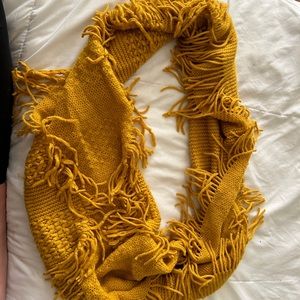 Infinity scarf